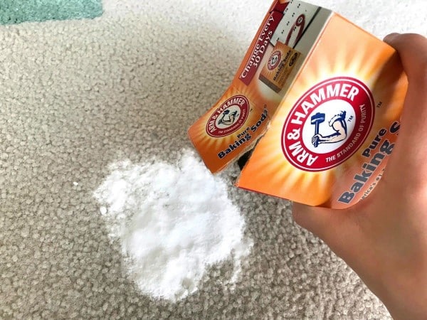 Giặt thảm lông với baking soda